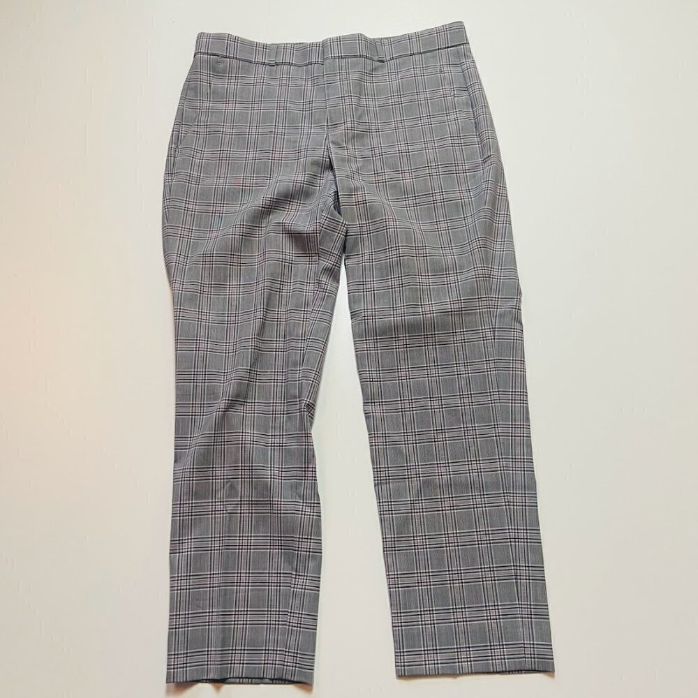 Banana Republic Gray Plaid Straight-Leg Pants - Picture 9 of 10